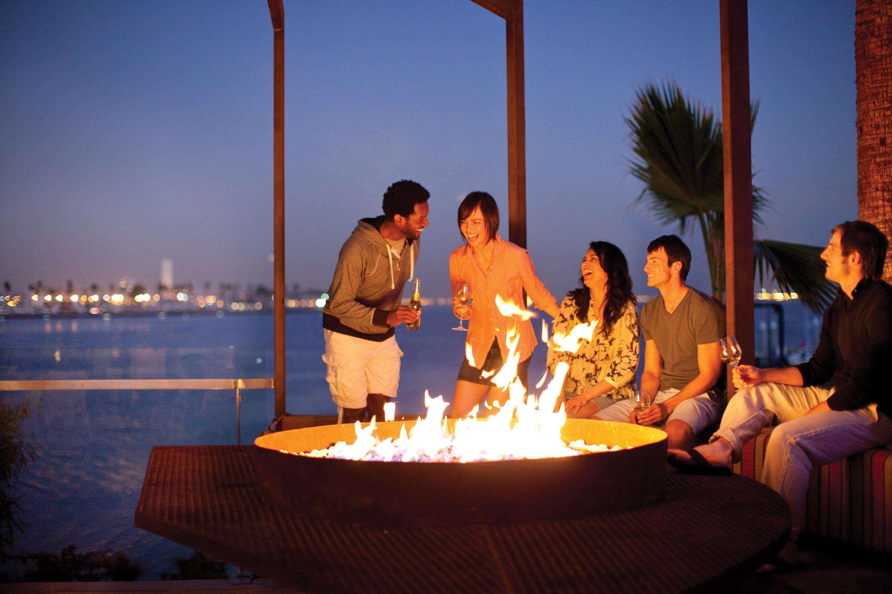 Hotel Maya - A Doubletree By Hilton Hotel Long Beach Ngoại thất bức ảnh