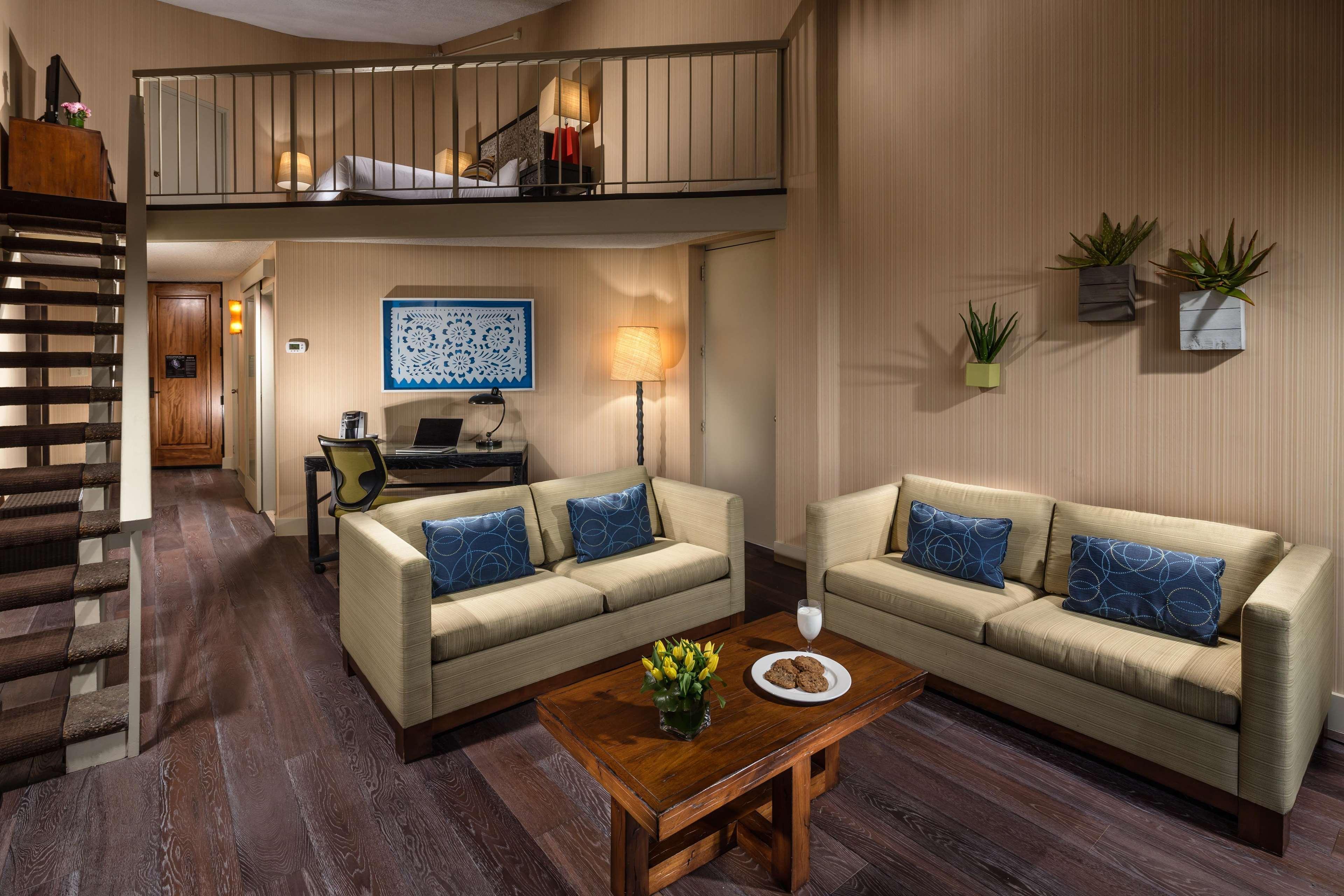 Hotel Maya - A Doubletree By Hilton Hotel Long Beach Ngoại thất bức ảnh