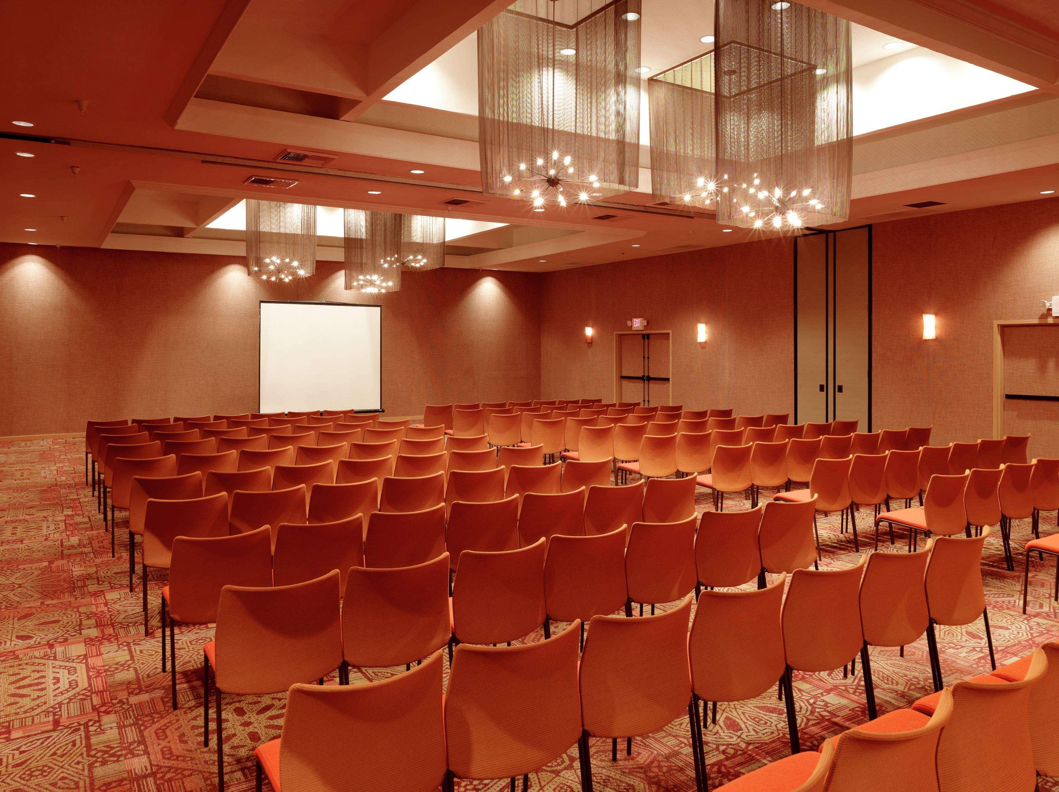 Hotel Maya - A Doubletree By Hilton Hotel Long Beach Ngoại thất bức ảnh