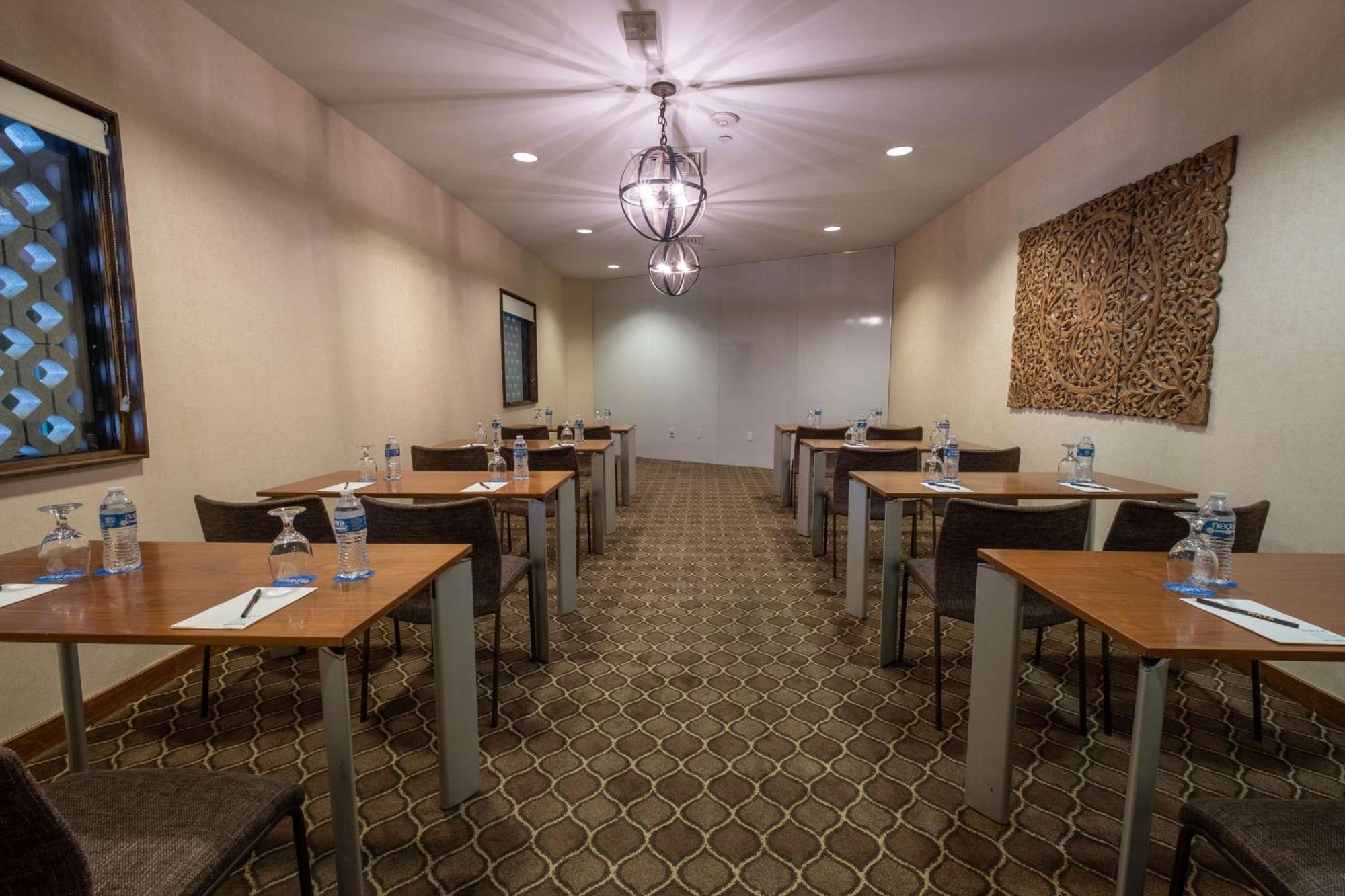 Hotel Maya - A Doubletree By Hilton Hotel Long Beach Ngoại thất bức ảnh