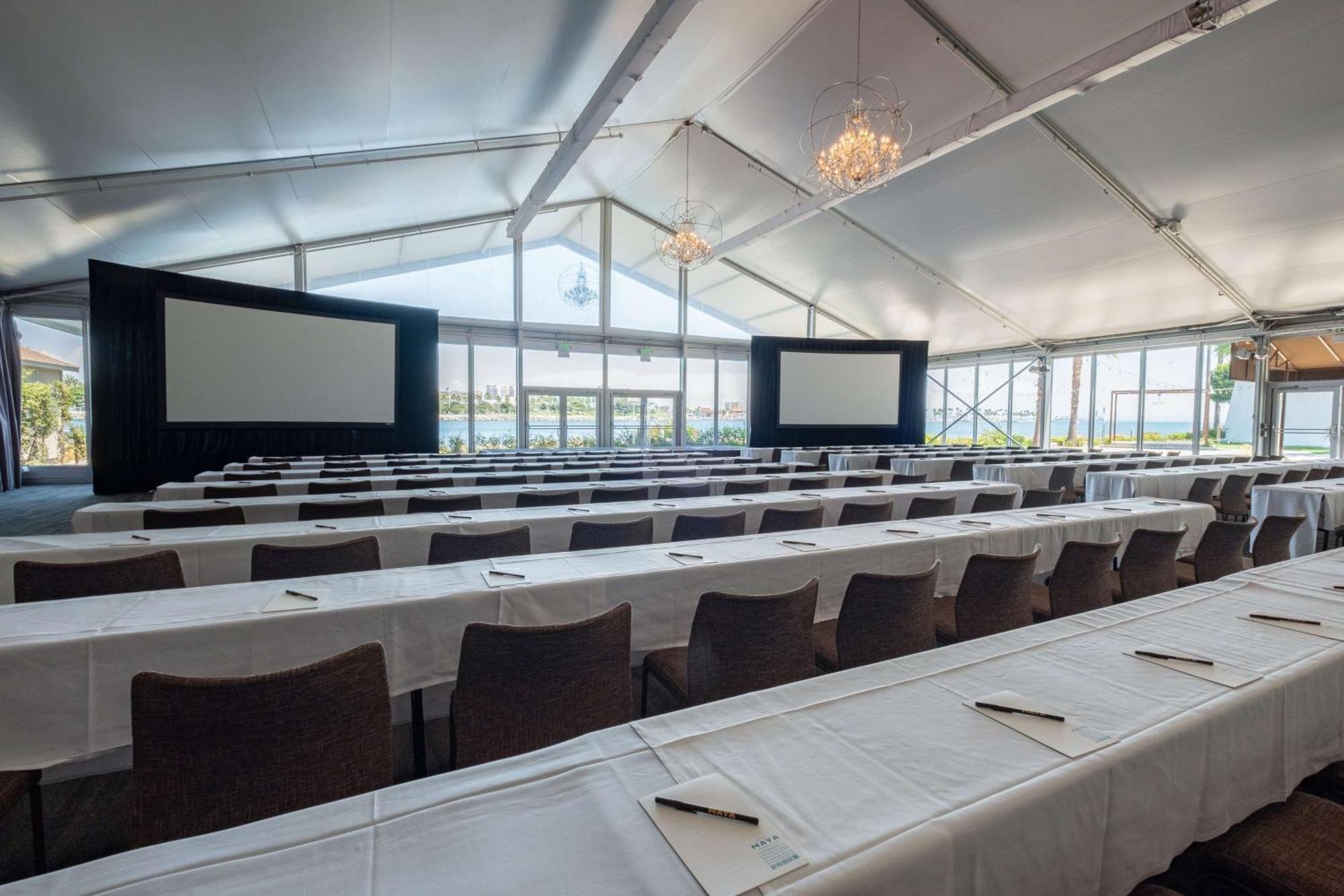 Hotel Maya - A Doubletree By Hilton Hotel Long Beach Ngoại thất bức ảnh
