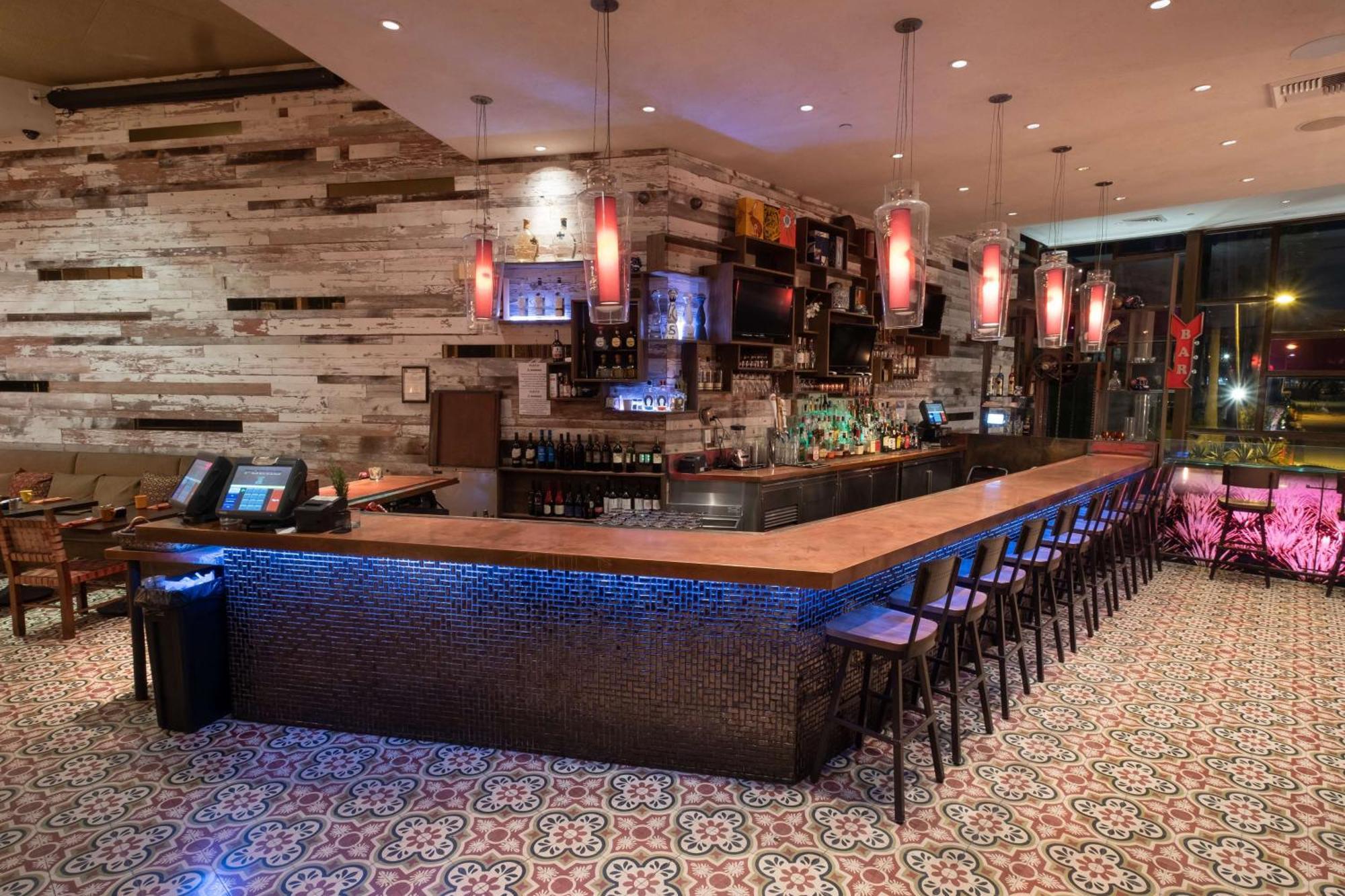 Hotel Maya - A Doubletree By Hilton Hotel Long Beach Ngoại thất bức ảnh