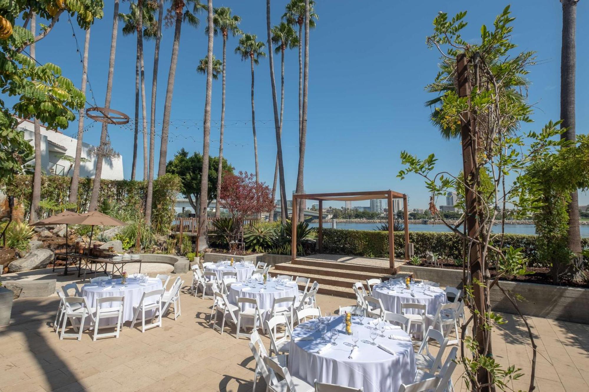Hotel Maya - A Doubletree By Hilton Hotel Long Beach Ngoại thất bức ảnh