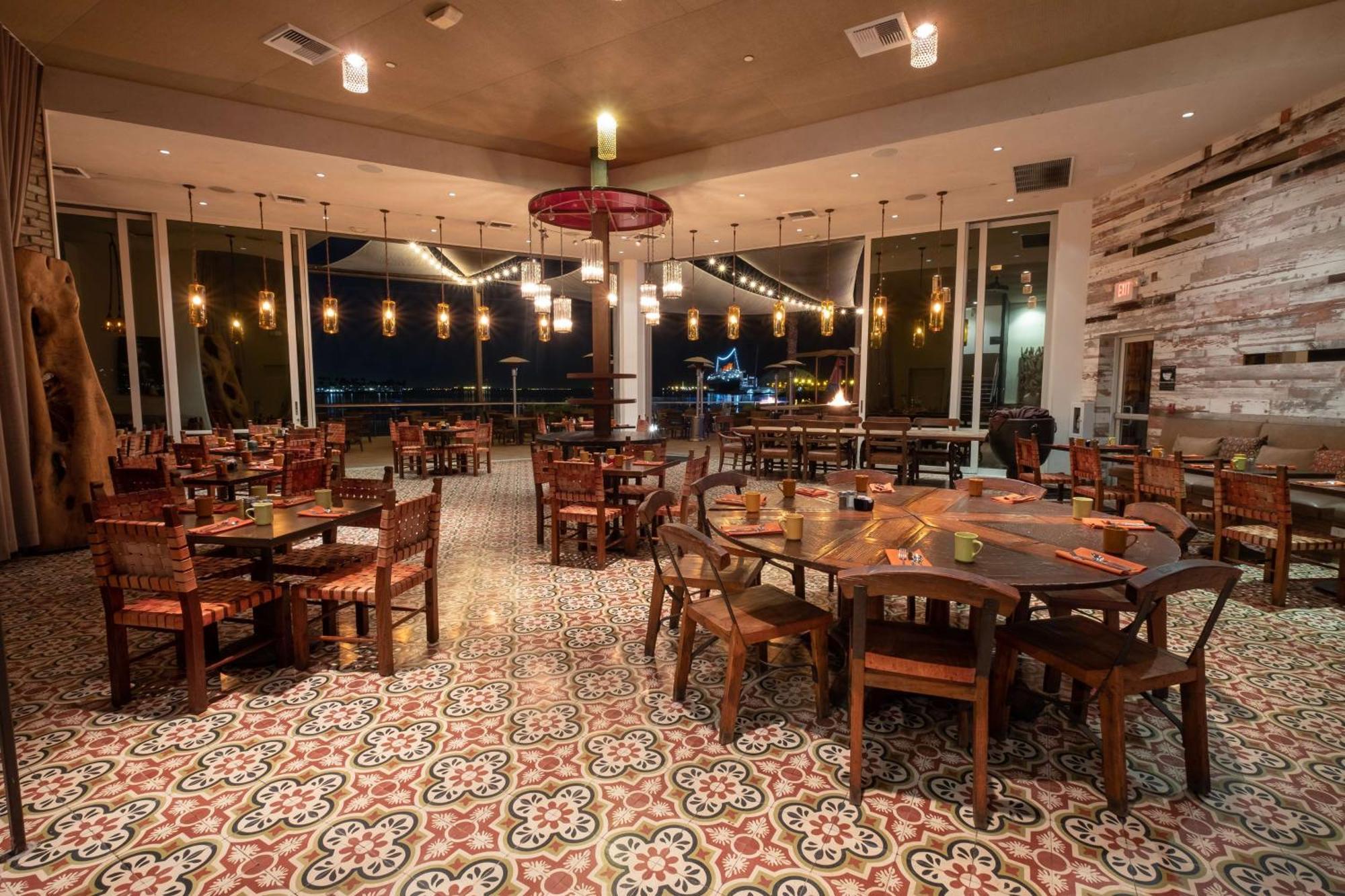 Hotel Maya - A Doubletree By Hilton Hotel Long Beach Ngoại thất bức ảnh
